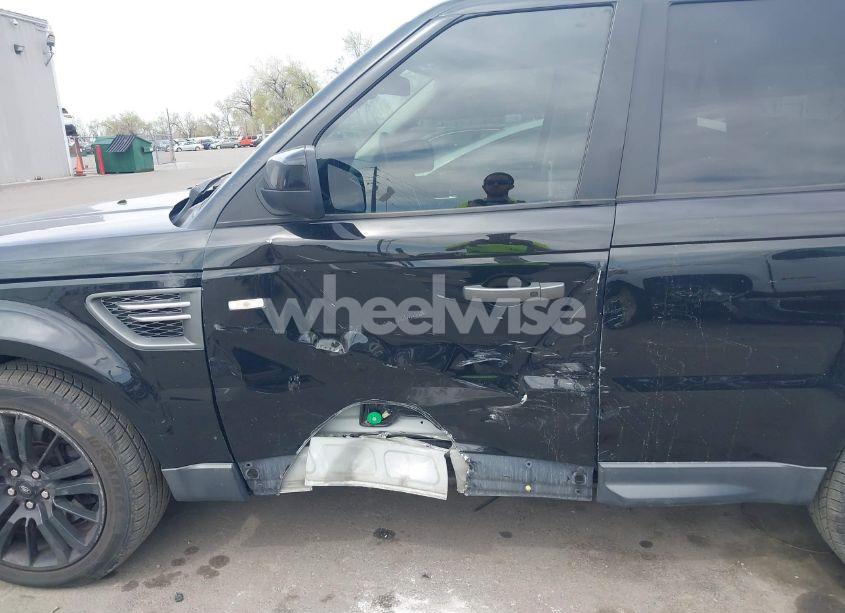 Photo 6 of 2010 Land Rover RANGE ROVER SPORT HSE (VIN SALSK2D49AA247162)