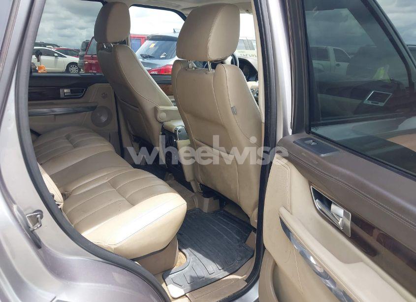 Photo 8 of 2011 Land Rover RANGE ROVER SPORT HSE (VIN SALSK2D49BA711536)