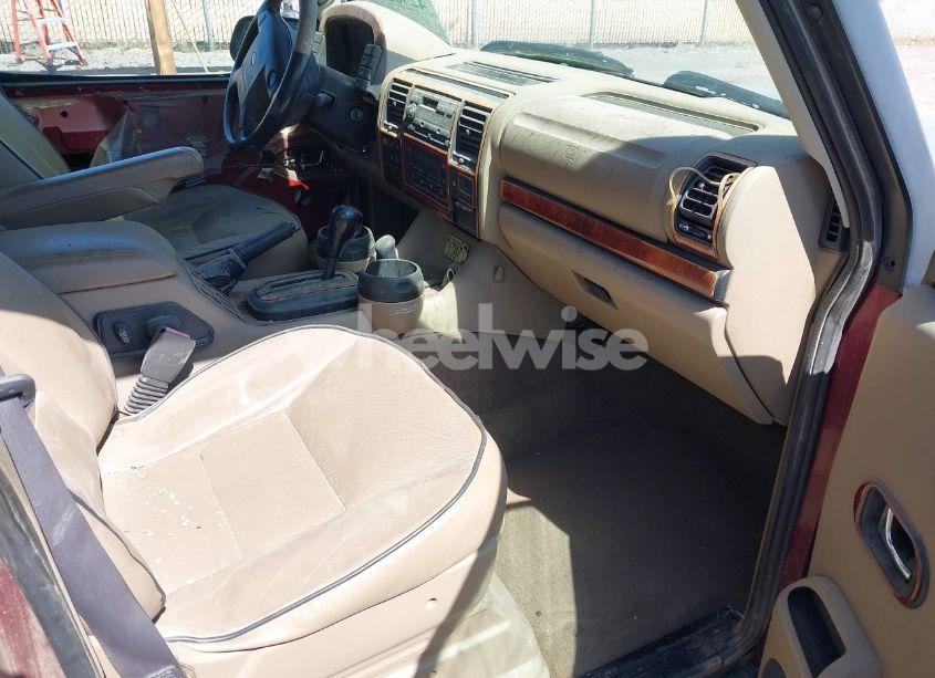 Photo 5 of 2002 Land Rover DISCOVERY SERIES II SE (VIN SALTY15402A743321)