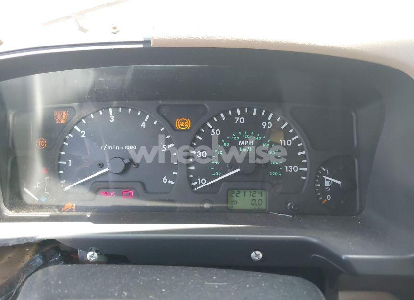 Photo 7 of 2000 Land Rover DISCOVERY SERIES II CLOTH/SERIES II LEATHER (VIN SALTY154XYA271377)