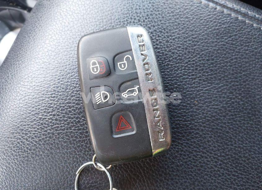 Photo 11 of 2018 Land Rover RANGE ROVER EVOQUE LANDMARK EDITION/SE PREMIUM (VIN SALVC2RX1JH306631)