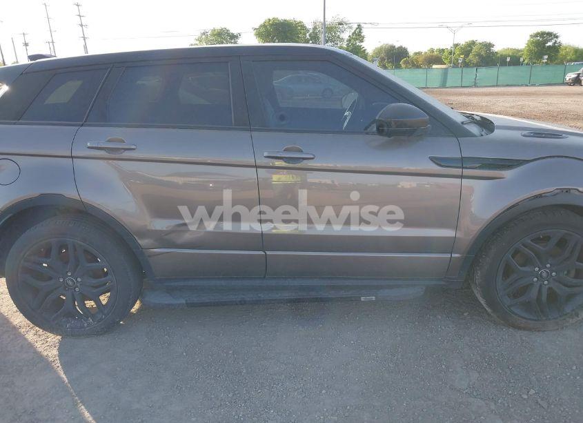 Photo 13 of 2016 Land Rover RANGE ROVER EVOQUE HSE DYNAMIC (VIN SALVD2BG1GH136514)