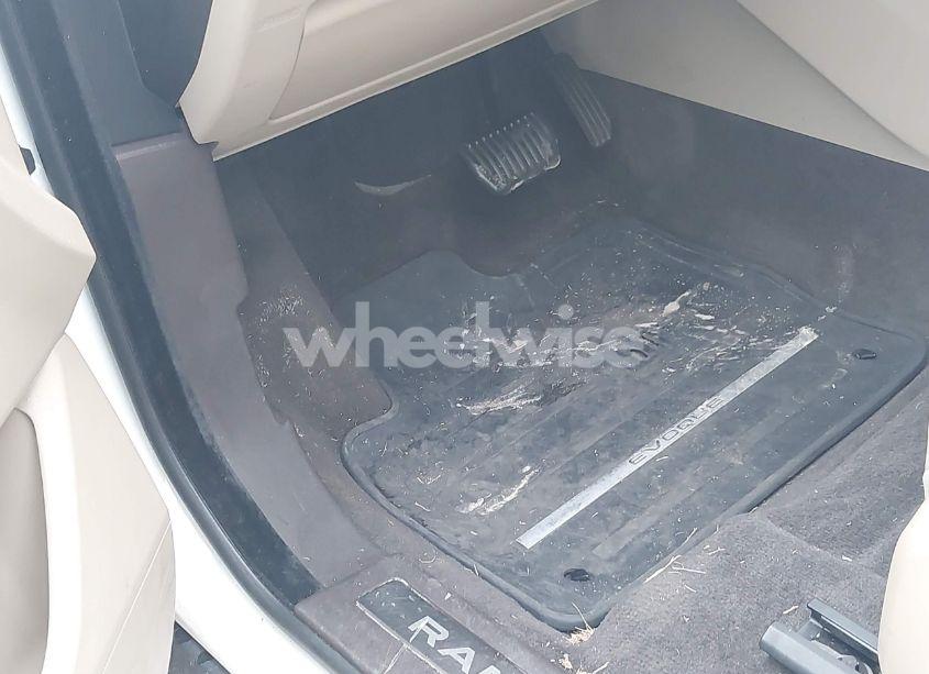 Photo 6 of 2015 Land Rover RANGE ROVER EVOQUE PURE (VIN SALVP2BG0FH016709)