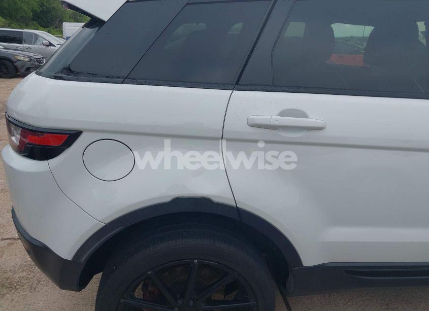 Photo 6 of 2016 Land Rover RANGE ROVER EVOQUE SE/SE PREMIUM (VIN SALVP2BG6GH159617)