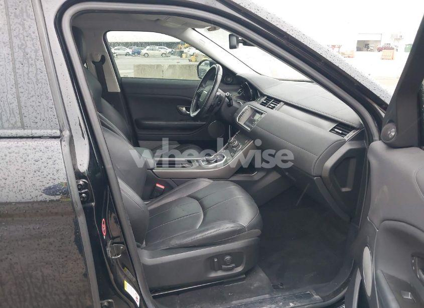 Photo 5 of 2018 Land Rover RANGE ROVER EVOQUE SE/SE PREMIUM (VIN SALVP2RX0JH292368)