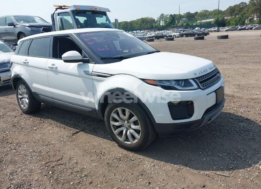 2019 Land Rover RANGE ROVER EVOQUE SE/SE PREMIUM (VIN SALVP2RX1KH338579) main photo