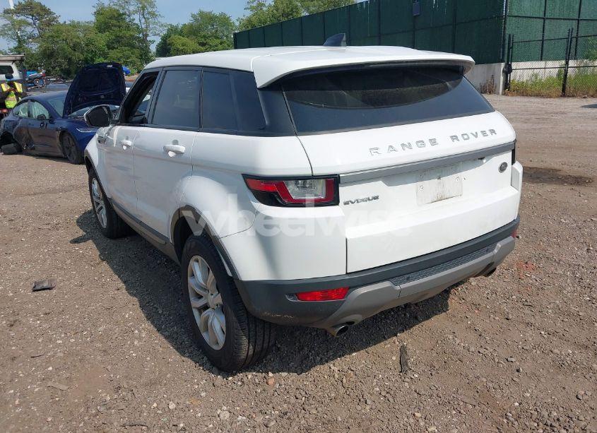 Photo 3 of 2019 Land Rover RANGE ROVER EVOQUE SE/SE PREMIUM (VIN SALVP2RX1KH338579)