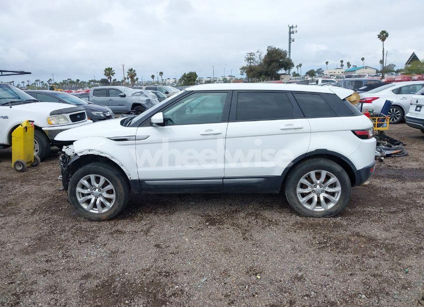 Photo 14 of 2019 Land Rover RANGE ROVER EVOQUE SE/SE PREMIUM (VIN SALVP2RX2KH340387)