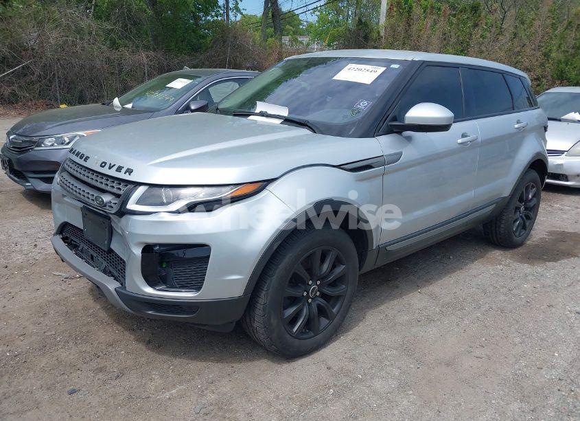 Photo 2 of 2019 Land Rover RANGE ROVER EVOQUE SE/SE PREMIUM (VIN SALVP2RX2KH341992)