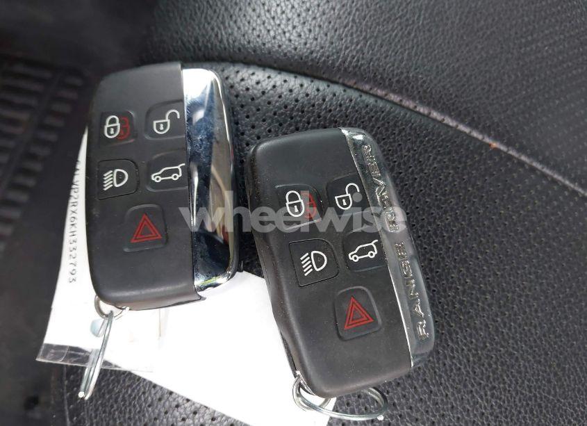 Photo 11 of 2019 Land Rover RANGE ROVER EVOQUE SE/SE PREMIUM (VIN SALVP2RX6KH332793)