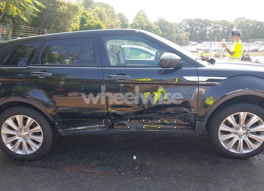 Photo 13 of 2017 Land Rover RANGE ROVER EVOQUE HSE (VIN SALVR2BG6HH171021)