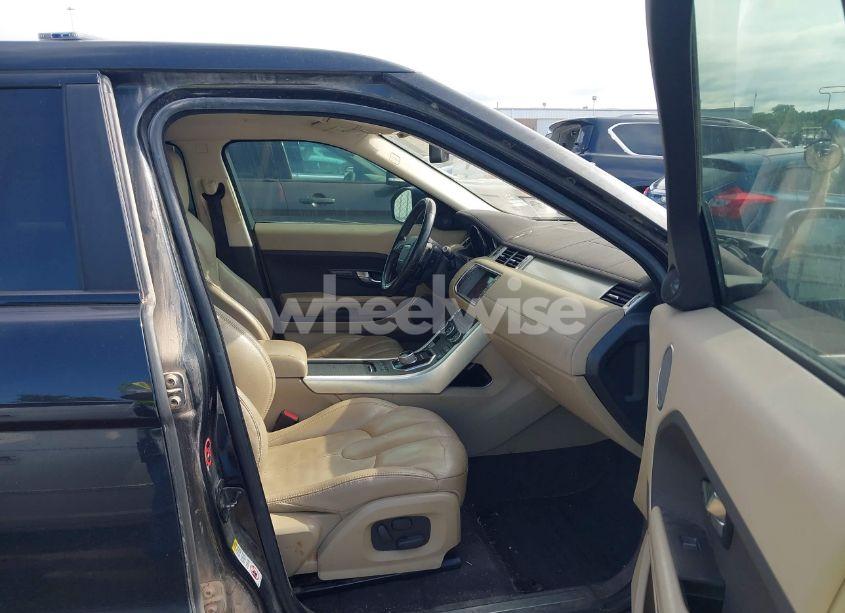 Photo 5 of 2015 Land Rover RANGE ROVER EVOQUE PURE (VIN SALVR2BGXFH059920)