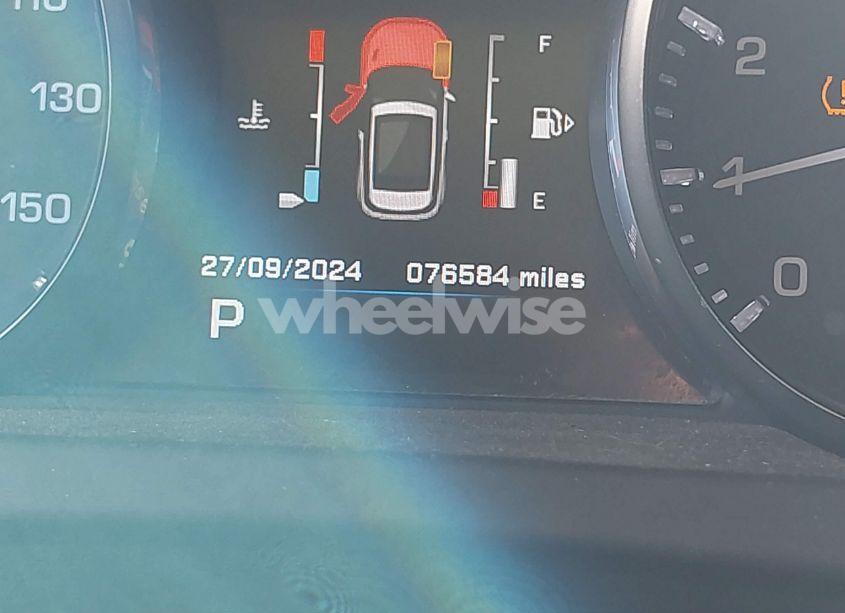 Photo 15 of 2012 Land Rover RANGE ROVER EVOQUE PURE PLUS (VIN SALVT1BG3CH625813)