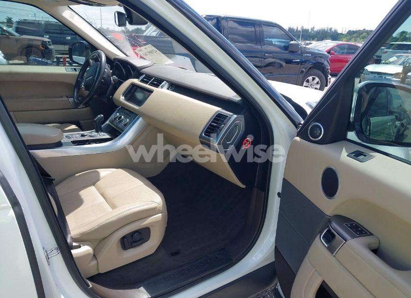 Photo 5 of 2016 Land Rover RANGE ROVER SPORT 3.0L V6 SUPERCHARGED SE (VIN SALWG2PF0GA114976)