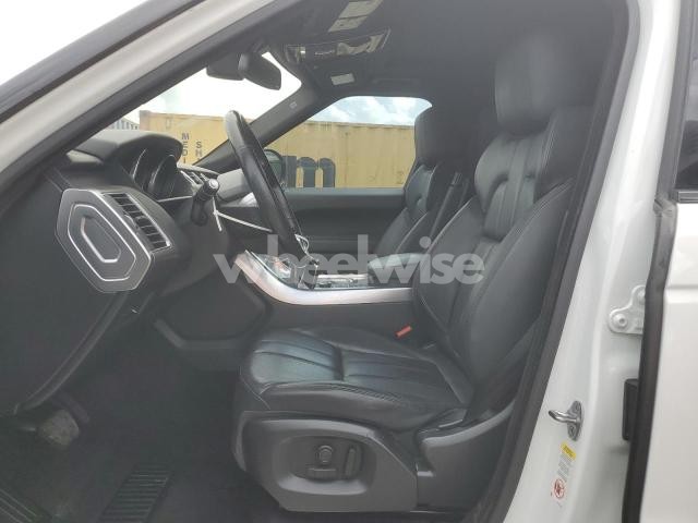 Photo 5 of 2016 LAND ROVER RANGE ROVER SPORT SE (VIN SALWG2PF8GA598234)