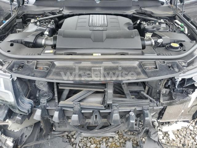 Photo 3 of 2018 LAND ROVER RANGE ROVER SPORT SUPERCHARGED DYNAMIC (VIN SALWG2RV2JA412845)