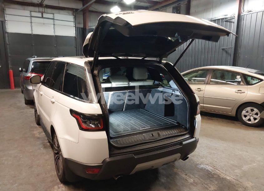 Photo 3 of 2016 Land Rover RANGE ROVER SPORT 5.0L V8 SUPERCHARGED/5.0L V8 SUPERCHARGED DYNAMIC (VIN SALWR2EF4GA566698)