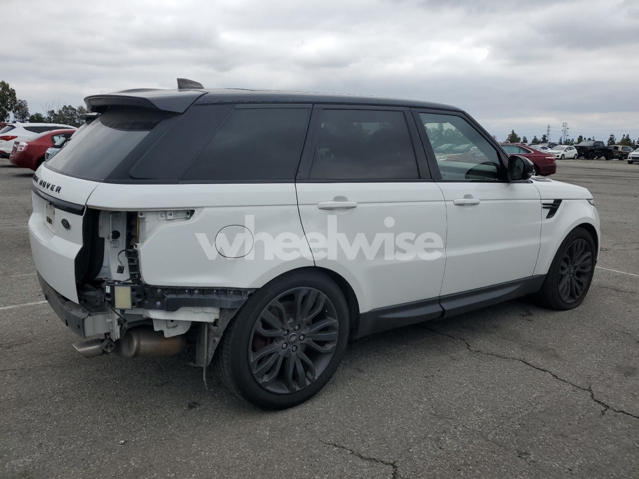 Photo 3 of 2017 LAND ROVER RANGE ROVER SPORT SC N/A (VIN SALWR2FE7HA146019)