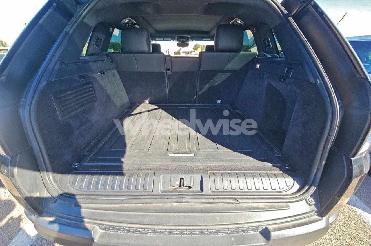 Photo 13 of 2017 LAND ROVER RANGE ROVER SPORT HSE (VIN SALWR2FK5HA673918)