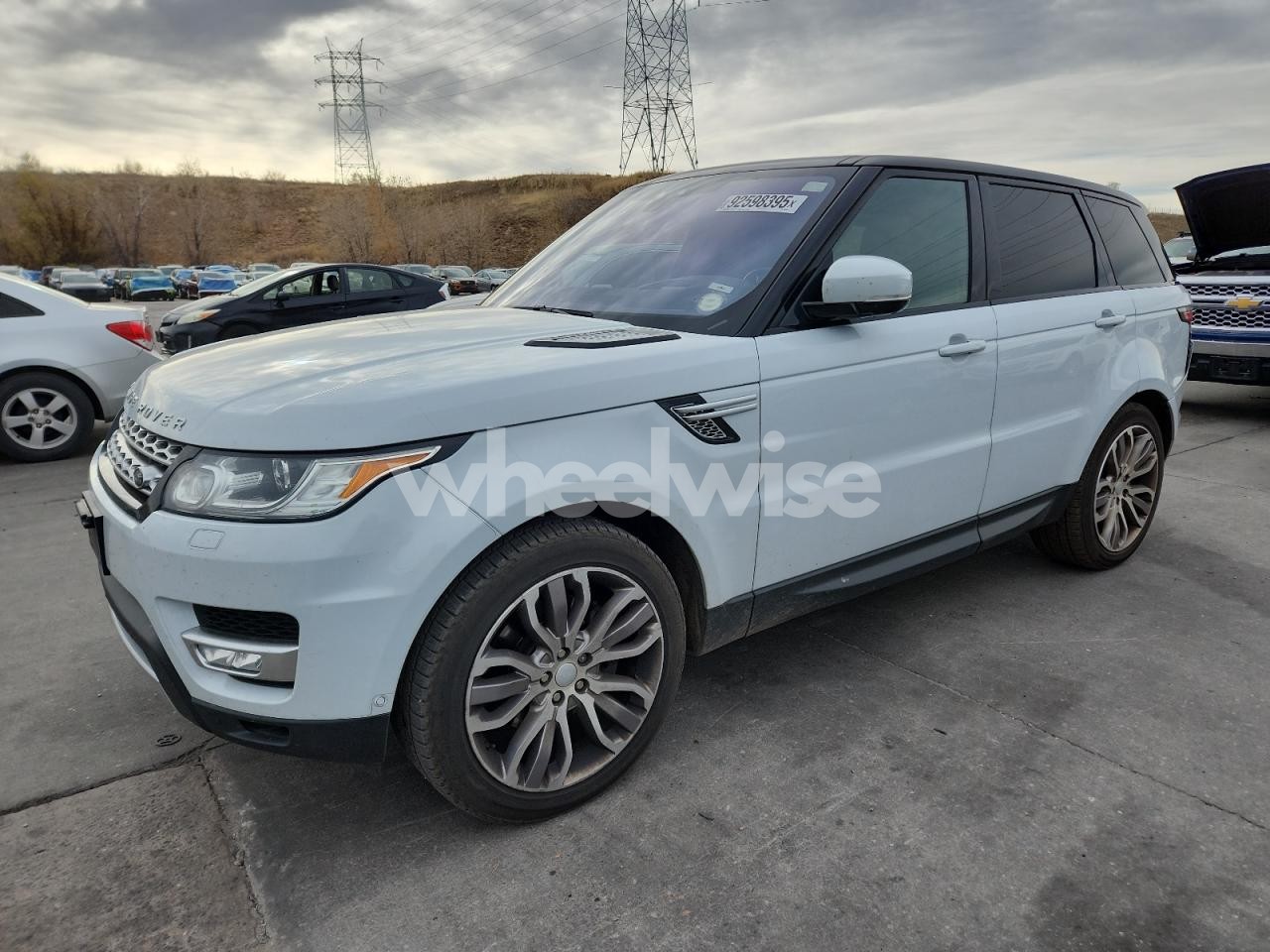 2017 LAND ROVER RANGE ROVER SPORT HSE (VIN SALWR2FK6HA683955) main photo