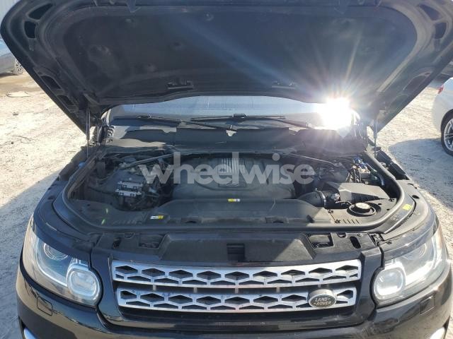 Photo 6 of 2017 LAND ROVER RANGE ROVER SPORT HSE (VIN SALWR2FK8HA152899)