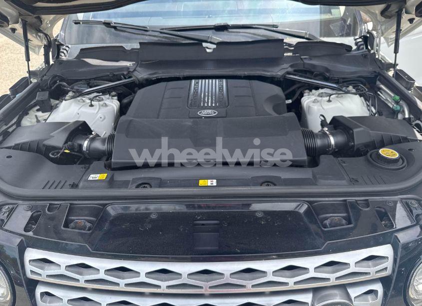 Photo 9 of 2017 Land Rover RANGE ROVER SPORT HSE (VIN SALWR2FV4HA157415)