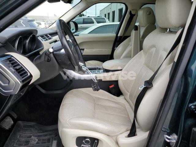 Photo 3 of 2017 LAND ROVER RANGE ROVER SPORT HSE (VIN SALWR2FV4HA172884)