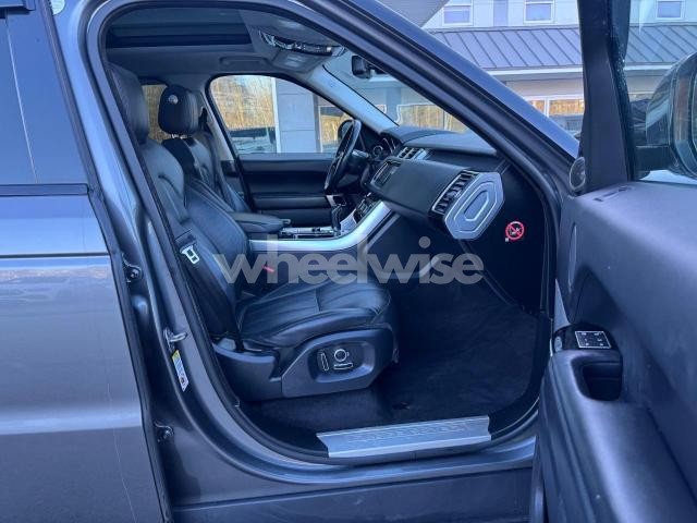 2016 LAND ROVER RANGE ROVER SPORT HSE (VIN SALWR2KF8GA630584) main photo