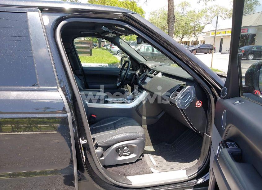 Photo 5 of 2016 Land Rover RANGE ROVER SPORT HSE (VIN SALWR2KF8GA637244)