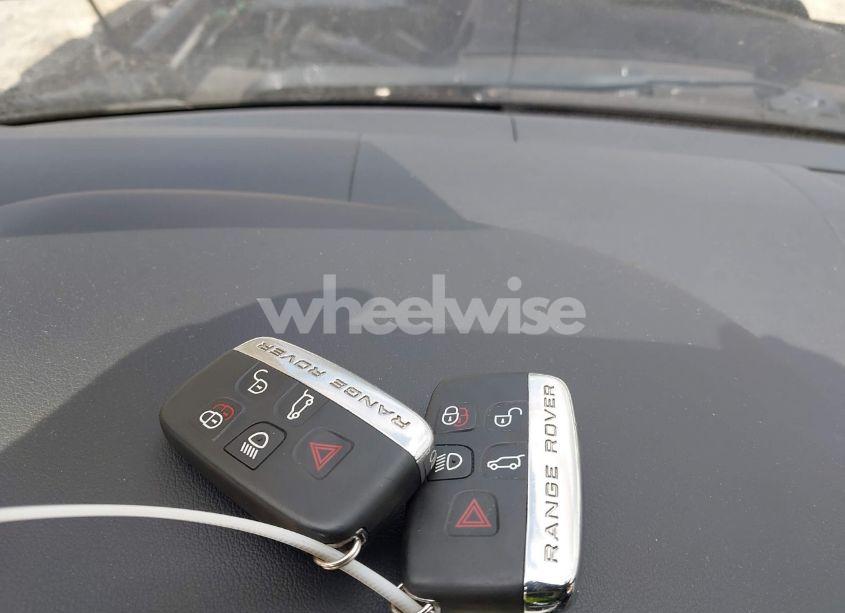 Photo 11 of 2016 Land Rover RANGE ROVER SPORT 3.0L V6 SUPERCHARGED HSE (VIN SALWR2PF0GA659599)