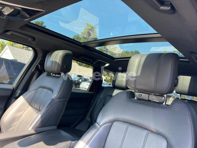 Photo 3 of 2018 LAND ROVER RANGE ROVER SPORT SUPERCHARGED DYNAMIC (VIN SALWR2RE1JA199784)