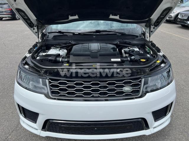 Photo 2 of 2018 LAND ROVER RANGE ROVER SPORT SUPERCHARGED DYNAMIC (VIN SALWR2RE2JA188549)