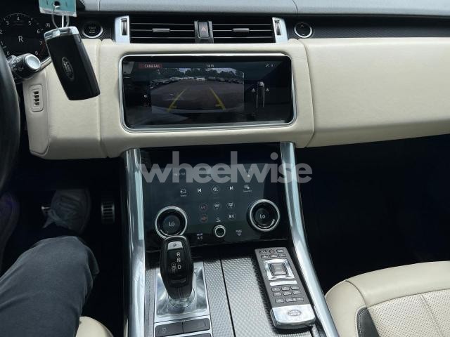 Photo 4 of 2018 LAND ROVER RANGE ROVER SPORT SUPERCHARGED DYNAMIC (VIN SALWR2RE2JA188549)