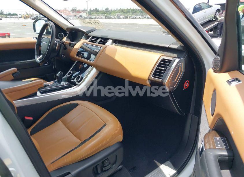 Photo 5 of 2019 Land Rover RANGE ROVER SPORT (VIN SALWR2RE5KA835818)