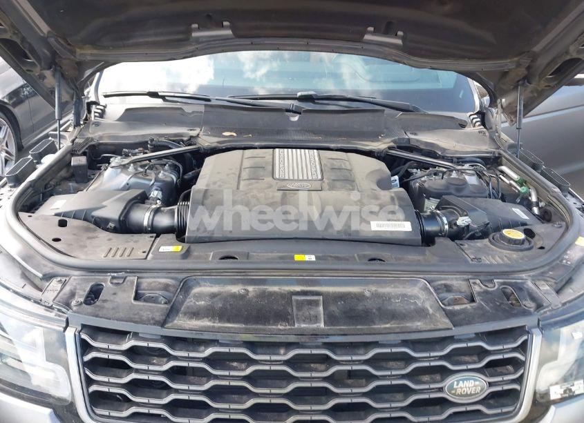Photo 10 of 2018 Land Rover RANGE ROVER SPORT SUPERCHARGED/SUPERCHARGED DYNAMIC (VIN SALWR2RE9JA184143)