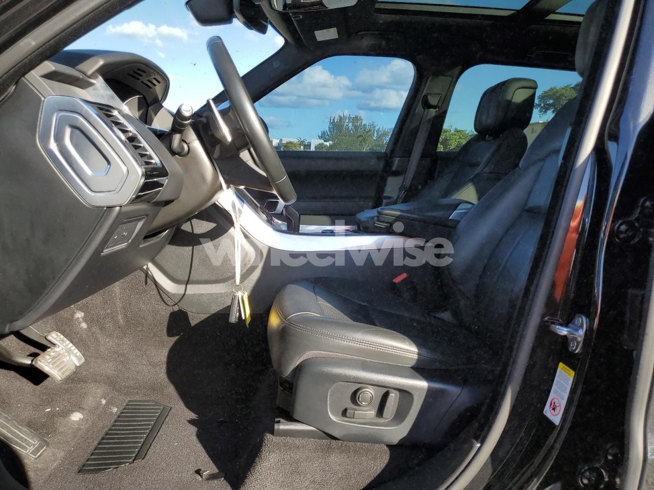 Photo 7 of 2018 LAND ROVER RANGE ROVER SPORT SUPERCHARGED DYNAMIC (VIN SALWR2REXJA804496)