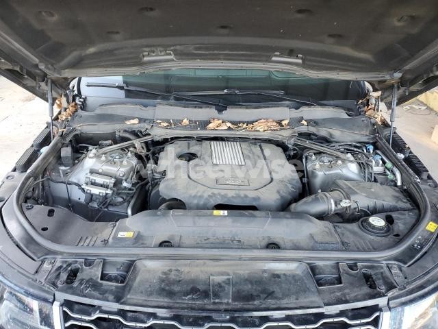 Photo 9 of 2018 LAND ROVER RANGE ROVER SPORT HSE (VIN SALWR2RKXJA183265)