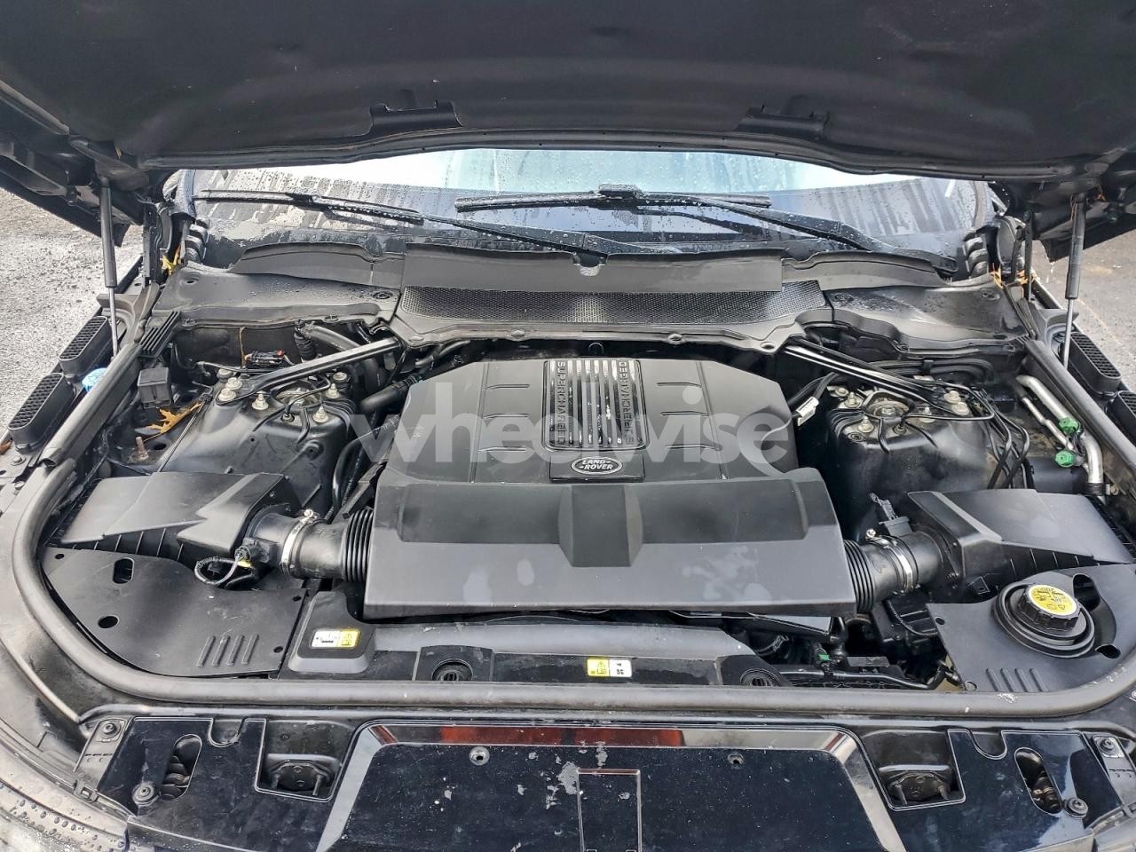 Photo 12 of 2018 LAND ROVER RANGE ROVER SPORT HSE (VIN SALWR2RV0JA411333)