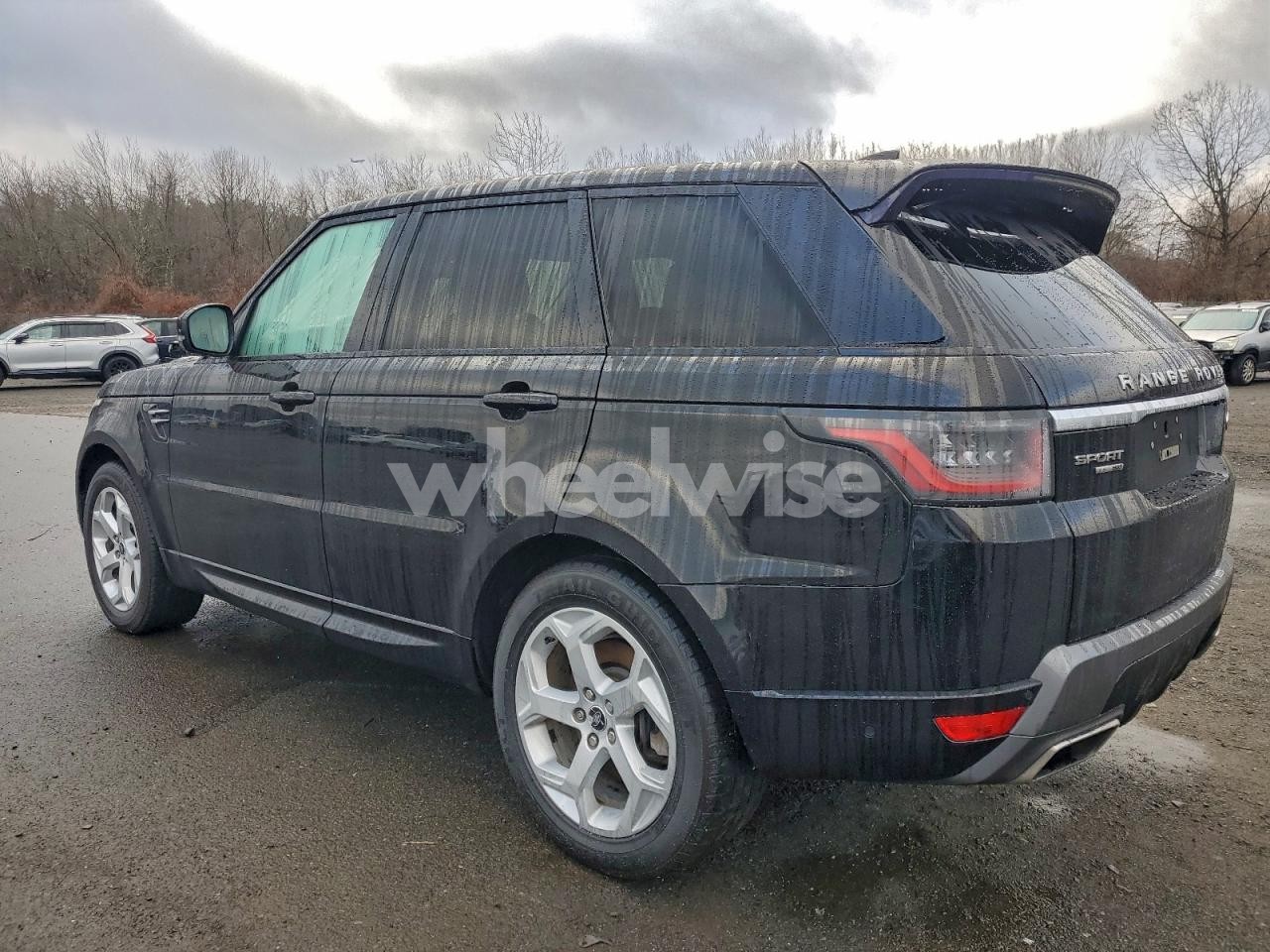 Photo 2 of 2018 LAND ROVER RANGE ROVER SPORT HSE (VIN SALWR2RV0JA411333)