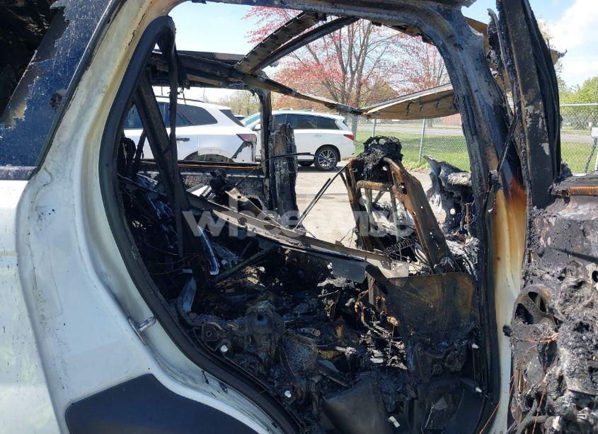 Photo 8 of 2019 Land Rover RANGE ROVER SPORT HSE (VIN SALWR2RV2KA814148)