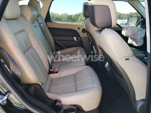 Photo 3 of 2018 LAND ROVER RANGE ROVER SPORT HSE (VIN SALWR2RV9JA193022)