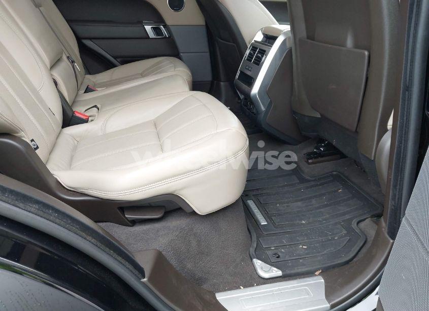 Photo 8 of 2019 Land Rover RANGE ROVER SPORT HSE (VIN SALWR2RV9KA829505)