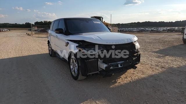 Photo 3 of 2018 LAND ROVER RANGE ROVER SPORT HSE (VIN SALWR2RVXJA192896)