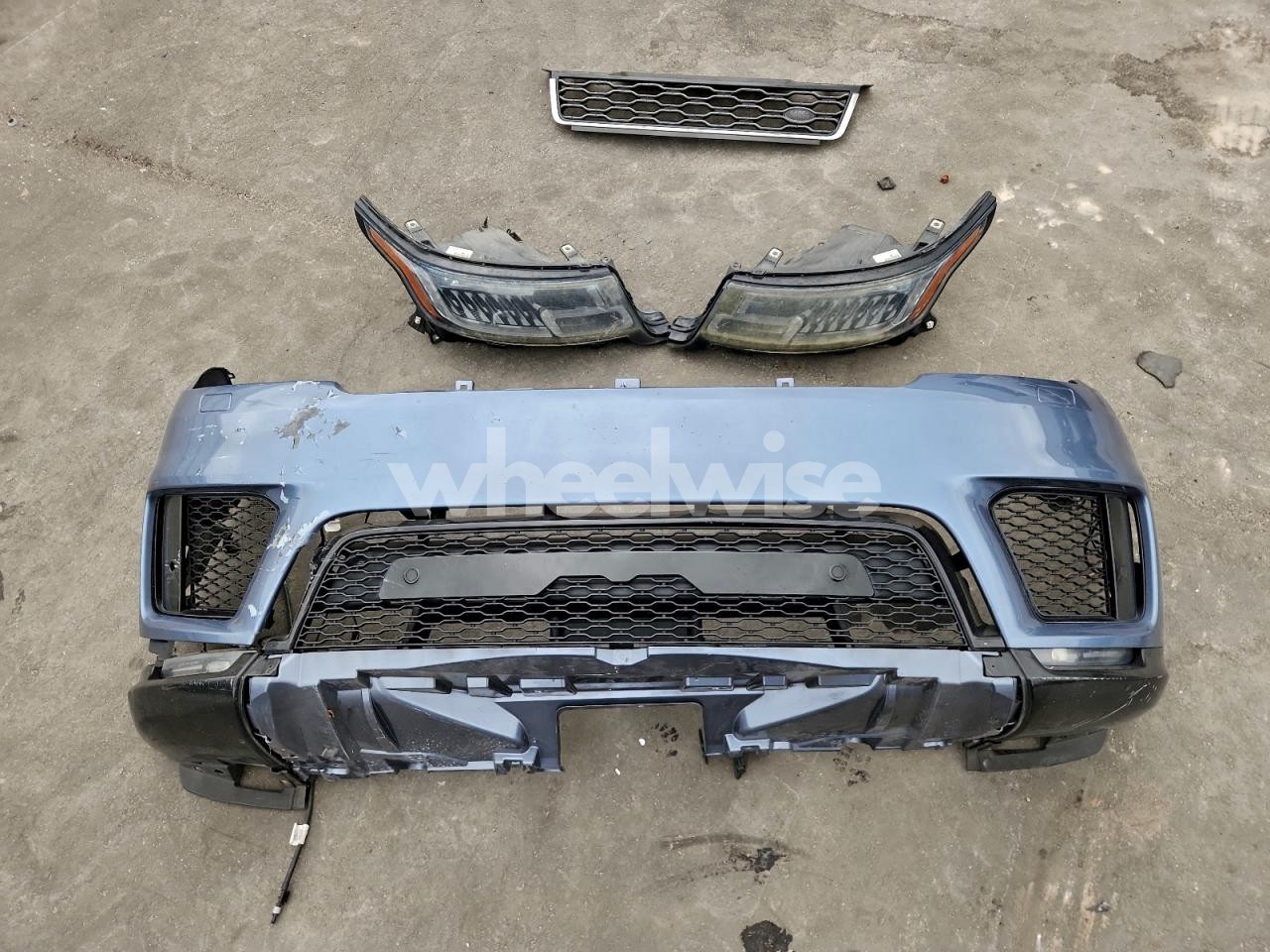 Photo 13 of 2019 LAND ROVER RANGE ROVER SPORT HSE (VIN SALWR2RVXKA426942)