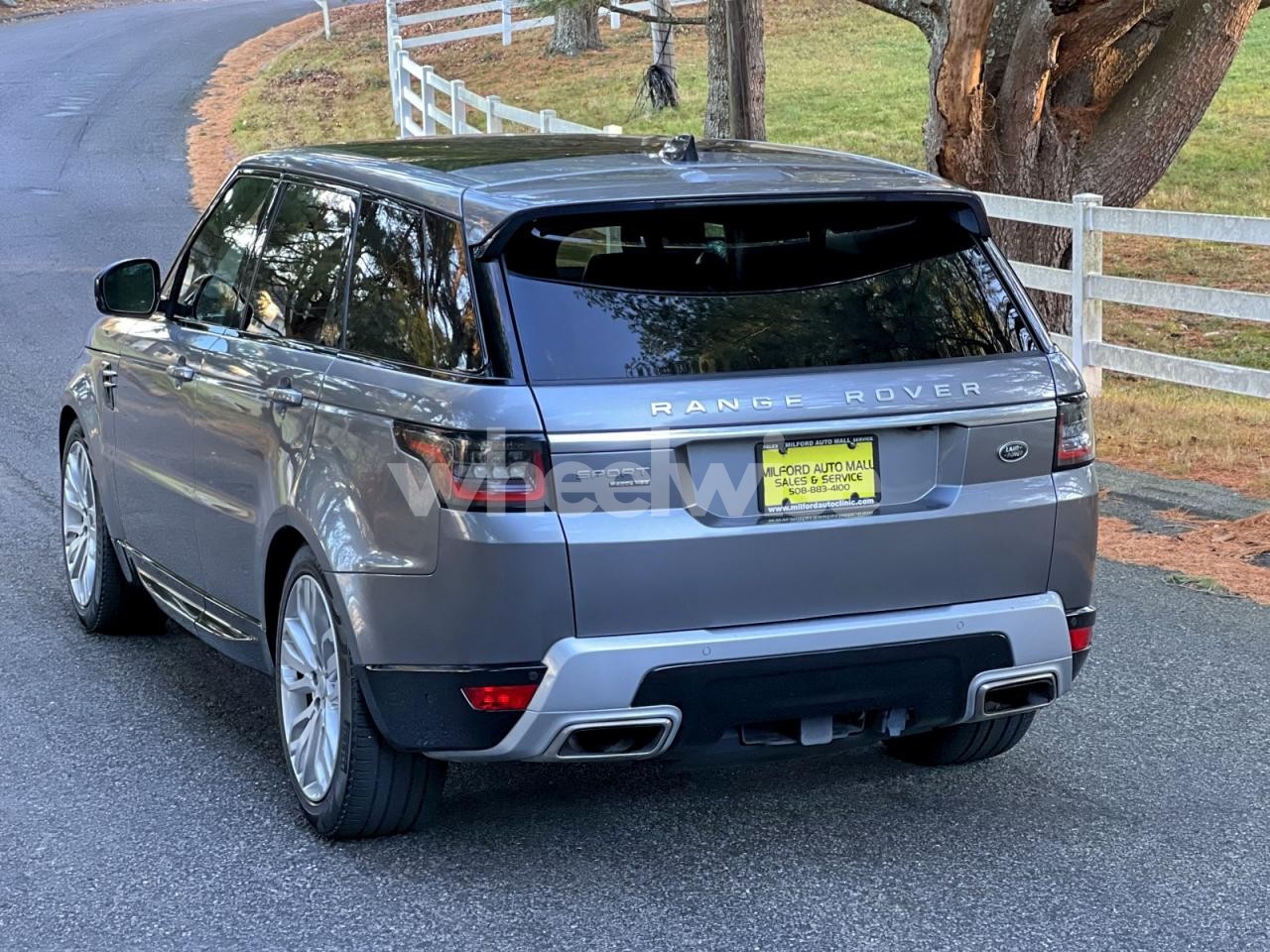 Photo 3 of 2020 LAND ROVER RANGE ROVER SPORT HSE (VIN SALWR2RY3LA717262)