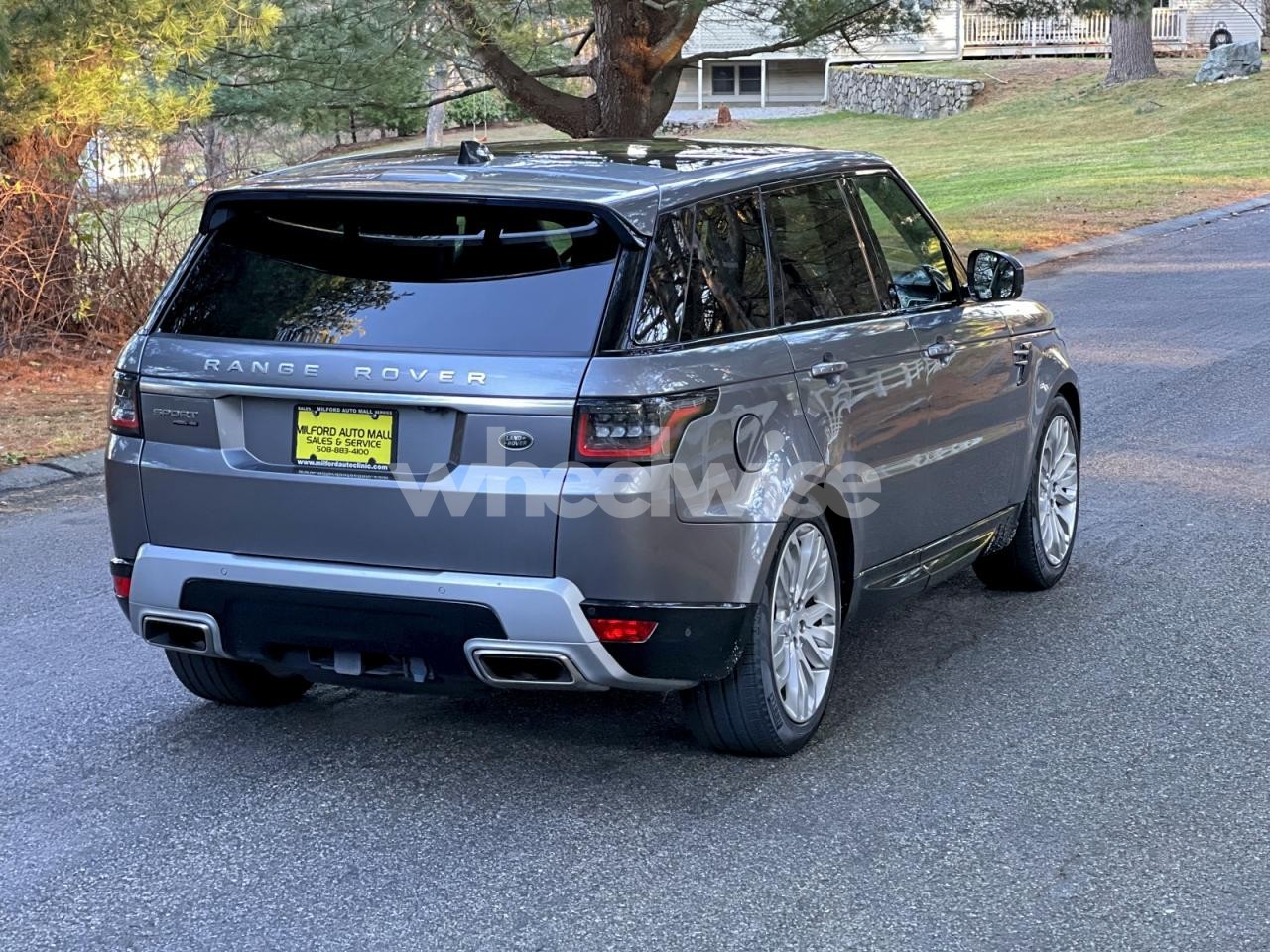 Photo 4 of 2020 LAND ROVER RANGE ROVER SPORT HSE (VIN SALWR2RY3LA717262)