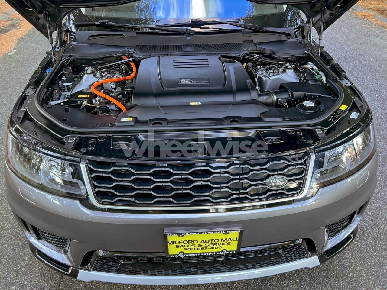 Photo 7 of 2020 LAND ROVER RANGE ROVER SPORT HSE (VIN SALWR2RY3LA717262)