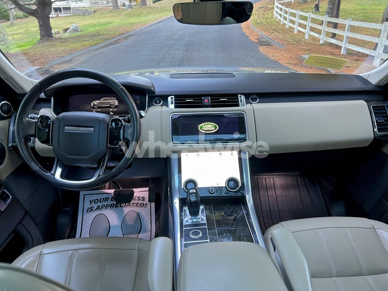Photo 9 of 2020 LAND ROVER RANGE ROVER SPORT HSE (VIN SALWR2RY3LA717262)