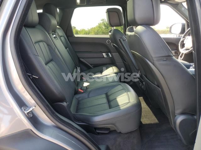 Photo 11 of 2020 LAND ROVER RANGE ROVER SPORT HSE (VIN SALWR2SU0LA717792)