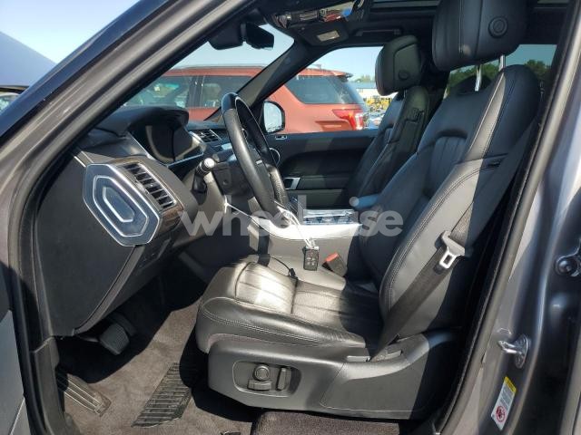 Photo 4 of 2020 LAND ROVER RANGE ROVER SPORT HSE (VIN SALWR2SU0LA717792)